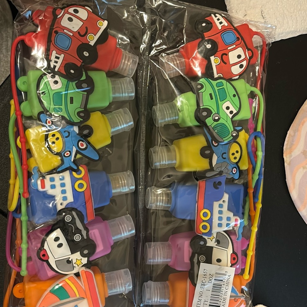 Cars hand sanitizer set of 4
